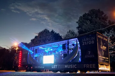 LMF festival spektakularno najavljen na najvećoj pokretnoj party pozornici u Hrvtaskoj