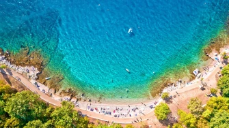 Najljepše skrivene plaže na otoku Krku koje želimo posjetiti