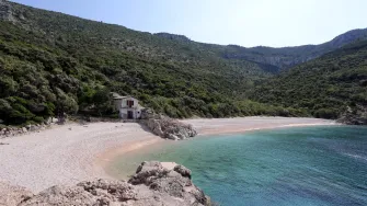 Otok Cres skriva brojne prekrasne plaže i uvale, a ovo je top pet najljepših