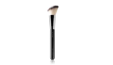 Slavna vizažistica otkrila koji je najbolji način za čišćenje make up kistova