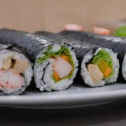 Kako kod kuće napraviti maki sushi?