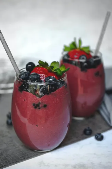 Jednostavni recepti za hranjive smoothie napitke koji ti mogu zamijeniti obrok