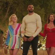 'Love Island': Tri nova otočana stigla su u raj! Na koga su bacili oko i kome će pomrsiti planove?