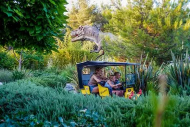 Za kraj mjeseca Dino Party i All Fun Park Stars u Fun Parku Biograd