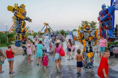 Za kraj mjeseca Dino Party i All Fun Park Stars u Fun Parku Biograd