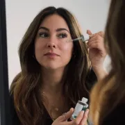 Znaš li koji je najbolje ocijenjeni anti-age serum svih vremena?