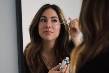 Znaš li koji je najbolje ocijenjeni anti-age serum svih vremena?
