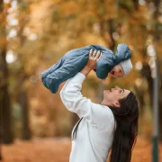 Zanimljive činjenice: Zašto su bebe rođene tijekom jeseni posebne?