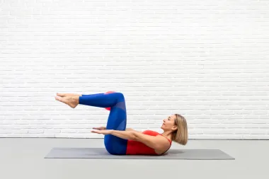 Voliš trenirati kod kuće? Ovih 6 pilates vježbi ono je što trebaš!