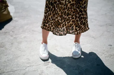 10 savršenih: Bijele tenisice su modni klasik, a nosimo ih i ove jeseni