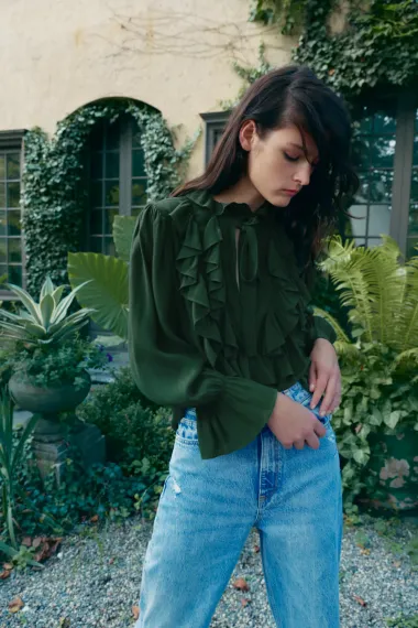 Romantične jesenske bluze u top 12 high street modela