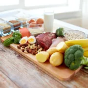 Koji su vam nutrijenti potrebni na svakodnevnoj bazi kako biste sačuvali svoje zdravlje