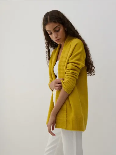 Od slatkih kardigana do elegantnih haljina -  Reserved ima pletivo za sve
