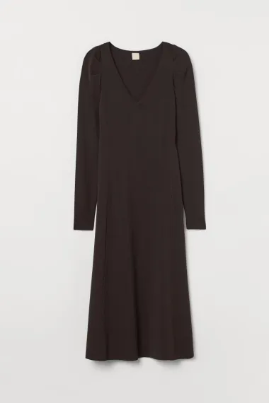 12 savršenih: Pulover haljine za elegantni poslovni look