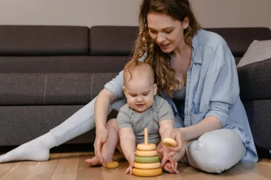 Znanstvenici tvrde - djeca inteligenciju nasljeđuju od mame?