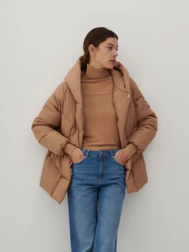 I ove jeseni nosimo prošivene i puf jakne. Reserved ima sjajne modele