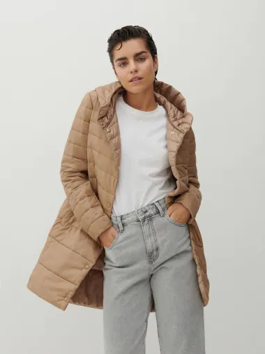 I ove jeseni nosimo prošivene i puf jakne. Reserved ima sjajne modele