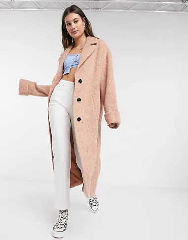 Zašto ove godine ne bi isfurala pink kaput ili jaknu? Imamo super modele