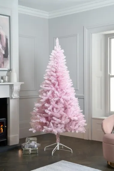 Ove godine zaboravi na bijele i zelene jelke, top izbor su pink i ljubičaste