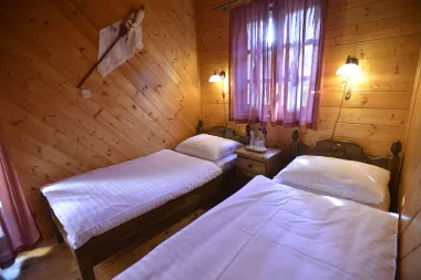 Mrzlin Grad - čarolija nadomak Plitvičkih jezera