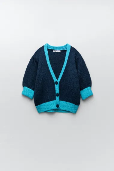 Color block pletivo podići će svaki zimski outfit