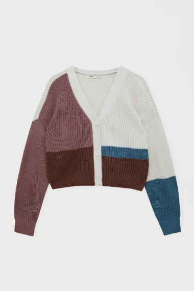 Color block pletivo podići će svaki zimski outfit