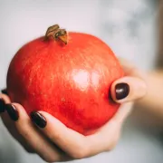 Nar - voće koje će ti sačuvati zdravlje u sezoni virusa