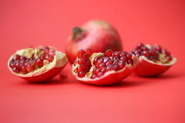 Sezona je šipka, ploda koji čini čuda za zdravlje. Iskoristi ga u ovim receptima