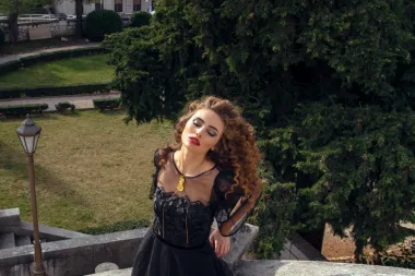 Najpoznatiji domaći dizajneri u velikom modnom editorijalu: Extravagant Gala