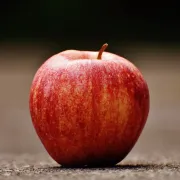 Koliko je sok od jabuke zaista dobar za zdravlje?