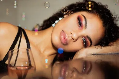 Party sezona je tu! Ovi make up lookovi će te osvojiti