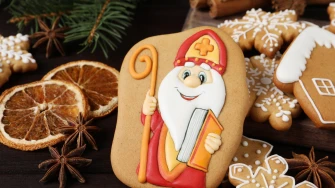 Za&scaron;to sveti Nikola ostavlja darove u čizmicama?