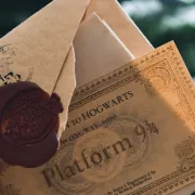 Savršen dar za fana Harryja Pottera? Ovog Božića pošalji mu personalizirano Hogwarts pismo!