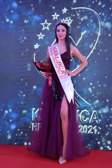 Prelijepa studentica politologije Lennarta Spajić izabrana za novu Kraljicu Hrvatske 2021.