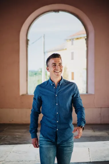 Sandro Užila perspektivan je mladi dizajner, s bogatim portfolijom i impresivnom listom klijenata