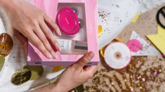 Foreo otkriva skincare tajne: u 4 nova poklon seta kriju se omiljeni beauty proizvodi za nezaboravan Božić