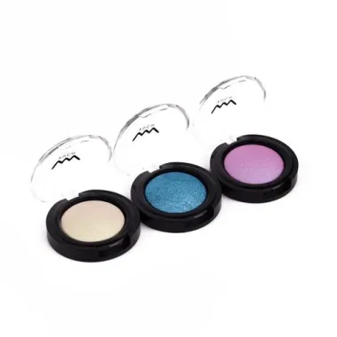 Zasjaj u najluđoj noći: 3 prijedloga za novogodišnji make up