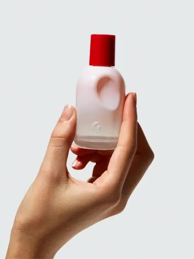 10 parfema koji su dominirali beauty scenom u 2021. godini