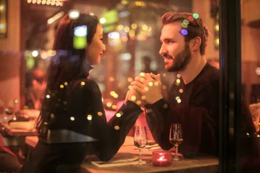 Kako prepoznati narcisa? Odat će ga ovi znakovi