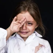 Toksične rečenice koje trebamo prestati govoriti svojoj djeci