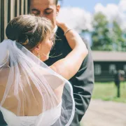 Odvest će te na vjenčanje - ili ne? Znakovi koji otkrivaju je li ON materijal za brak