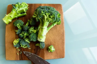 Znaš li koje namirnice imaju više vitamina C od naranče?