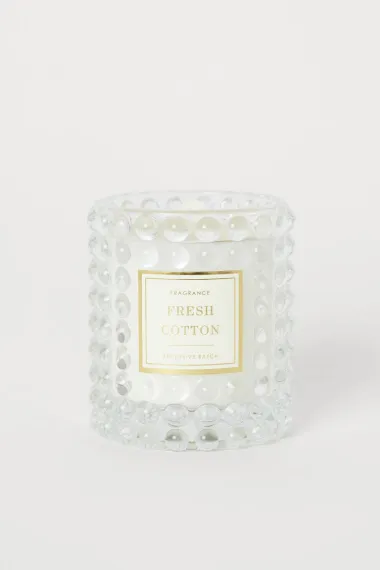 Jastučić ili mirisna svijeća za atmosferu? Pronađi ih na sniženju u H&M Home