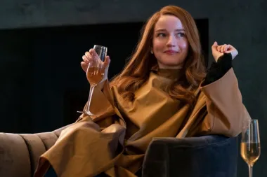 'Inventing Anna' nova je serija koju jedva čekamo pogledati - evo o čemu se radi