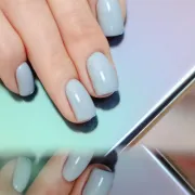 Pastelne boje na noktima i proljetni najveći trend u manikuri