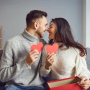 Seksi Valentinovo: 13 vrućih poza s kojima ne možeš pogriješiti