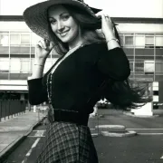 Prekrasna i u 72. godini: 'Žena vrač' Jane Seymour stari sa stilom