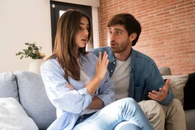 8 znakova koji otkrivaju da se on samo poigrava s tobom