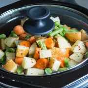 Jesi li isprobala slow cooker? Ako nisi, imamo tri recepta za početak