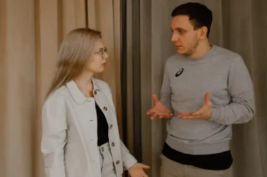 5 znakova da te ON kontrolira - a da to možda ni ne znaš